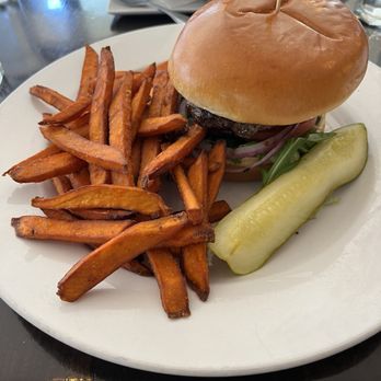 Salt & Pepper - Niman Ranch Beef Burger w/ Sweet Potato Fries 4/5 - solid burger overall w/ fresh ingredients and crunchy fries - American Near Me - Tiburon, California Salt & Pepper - Niman Ranch Beef Burger w/ Sweet Potato Fries 4/5 - solid burger overall w/ fresh ingredients and crunchy fries - American Near Me - Tiburon, California