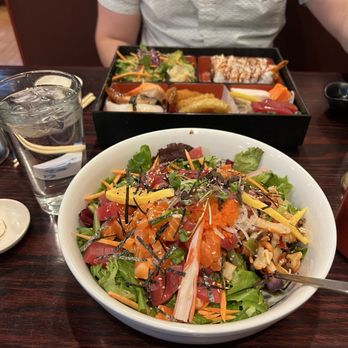Oiso - HWEDUPBAP (water for scale) - Japanese Near Me - Cary, North Carolina Oiso - HWEDUPBAP (water for scale) - Japanese Near Me - Cary, North Carolina