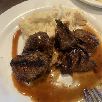 Cask & Pig Kitchen & Alehouse - Portuguese Sirloin - Barbeque Near Me - Dartmouth, Massachusetts Cask & Pig Kitchen & Alehouse - Portuguese Sirloin - Barbeque Near Me - Dartmouth, Massachusetts