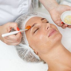 Thalasso Aesthetics - Signature Facial