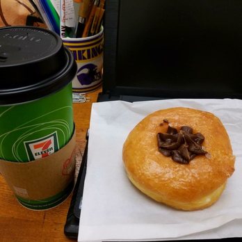 7-Eleven - Breakfast of Champions! Hot Cup of Joe, & a Chocolate Glazed Donut. - Convenience Stores Near Me - Honolulu, Hawaii