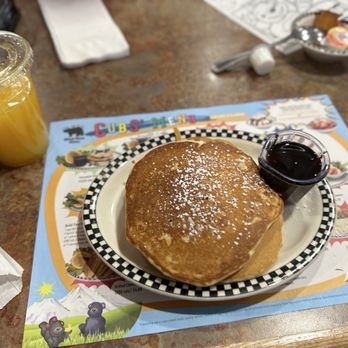 Black Bear Diner El Paso - Chocolate Chip Pancakes (1020 cals.) - Diners Near Me - El Paso, Texas