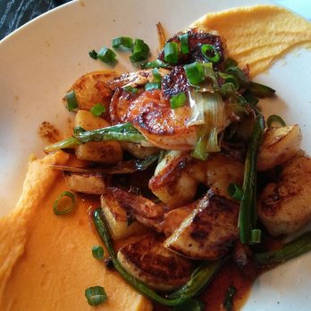 Copper Crown - Incredible blackened shrimp - New American Near Me - Asheville, North Carolina Copper Crown - Incredible blackened shrimp - New American Near Me - Asheville, North Carolina
