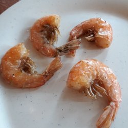 Main Jiang House - Unpeeled fried Chineese shrimp with all the legs.