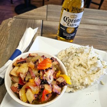 Merengue Restaurant and Bar - Dominican Near Me - El Paso, Texas Merengue Restaurant and Bar - Dominican Near Me - El Paso, Texas