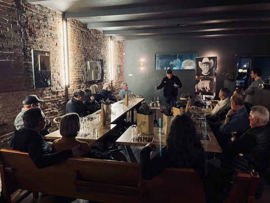 One Legged Magpie by null