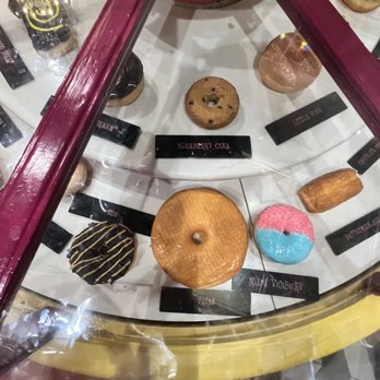 Voodoo Doughnut - Bakeries Near Me - Orlando, Florida