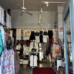 Maral Designs - Inside the store