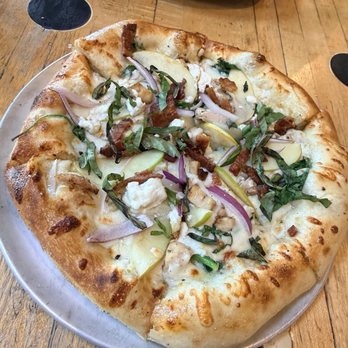 Ska Brewing - Sweet Old Lady Pizza - Breweries Near Me - Durango, Colorado Ska Brewing - Sweet Old Lady Pizza - Breweries Near Me - Durango, Colorado