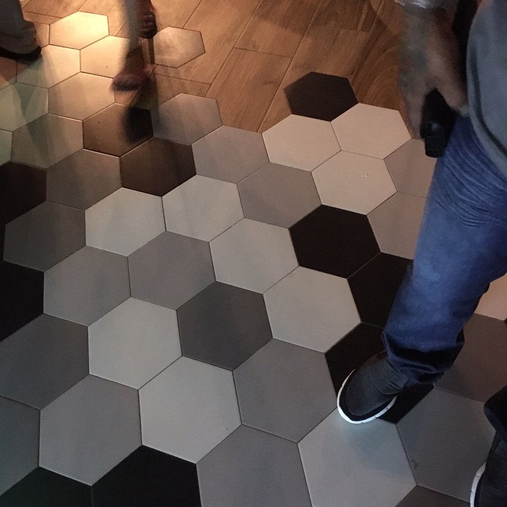 Kmilas Cafe - The floor here is amazing! It is a piece of art in itself. - Coffee & Tea Near Me - Comerío, Puerto Rico