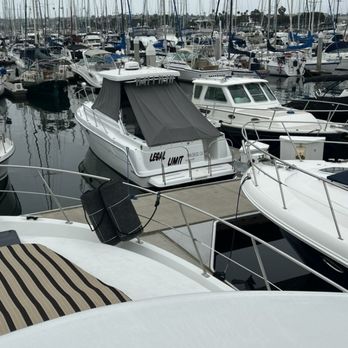 Pacific Coast Canvas - The three year old canvas that still looks brand new on the other boat. - Boat Repair Near Me - Poway, California