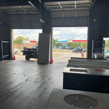 Seconds & Surplus - Front loading area - Building Supplies Near Me - Richardson, Texas Seconds & Surplus - Front loading area - Building Supplies Near Me - Richardson, Texas