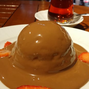 Valonia Chocolate & Cafe - Valonia'nın ıslak keki çikolata krizine birebir - Coffee & Tea Near Me - Istanbul, 34 Valonia Chocolate & Cafe - Valonia'nın ıslak keki çikolata krizine birebir - Coffee & Tea Near Me - Istanbul, 34