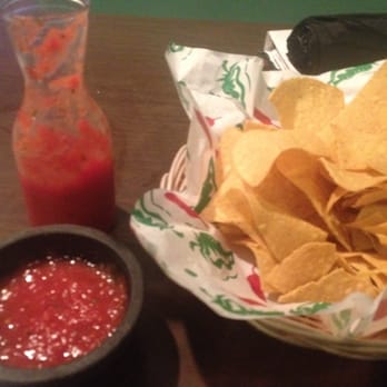 Rey Azteca - Chips served warm to the touch, salsa mild and fresh. AWESOME!! Plus FREE!!! - Mexican Near Me - New Kensington, Pennsylvania