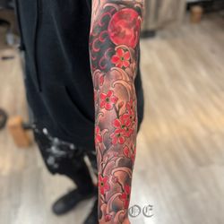 Old English Tattoo Studio - Follow me @escorciao7
@oldenglishtattoostudio