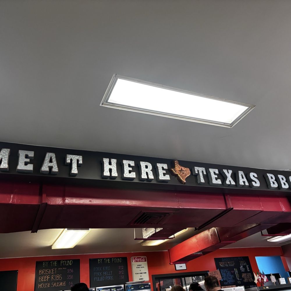 Sunset Texas Barbecue - Inside - Barbeque Near Me - Honolulu, Hawaii Sunset Texas Barbecue - Inside - Barbeque Near Me - Honolulu, Hawaii
