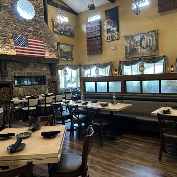 Narcisi Winery - Restaurant - Wine Tasting Room Near Me - Gibsonia, Pennsylvania