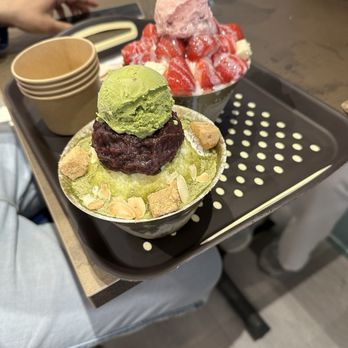 Snowday Bingsu & Dessert Cafe - Korean Near Me - Toronto, Ontario Snowday Bingsu & Dessert Cafe - Korean Near Me - Toronto, Ontario
