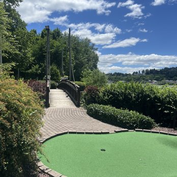 City Island - Excellent capture of the lovely day playing Water Golf on City Island - Parks Near Me - Harrisburg, Pennsylvania