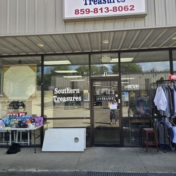 Southern Treasures - Entrance - Used, Vintage & Consignment Near Me - Crittenden, Kentucky Southern Treasures - Entrance - Used, Vintage & Consignment Near Me - Crittenden, Kentucky