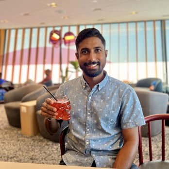 Capital One Lounge - Airport Lounges Near Me - Dulles, Virginia