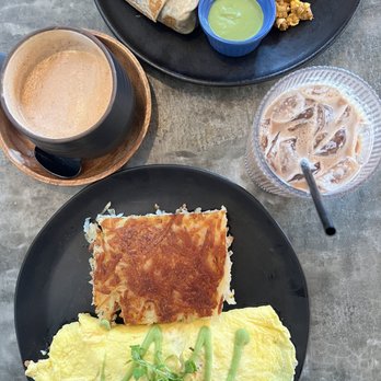 Chuponcito - El chupón breakfast burrito, mayan mocha (hot & iced), omelet with chorizo - Mexican Near Me - Aliso Viejo, California