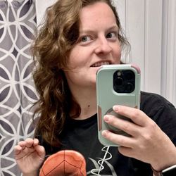 Twisted Scissors Hair Salon - So happy to see my curls after a good trim