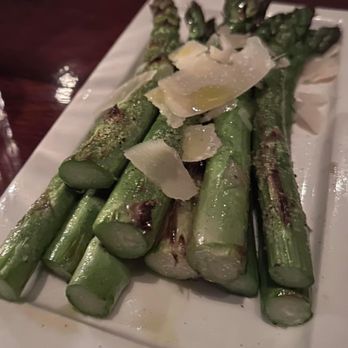 A Restaurant - Asparagus - New American Near Me - Newport Beach, California