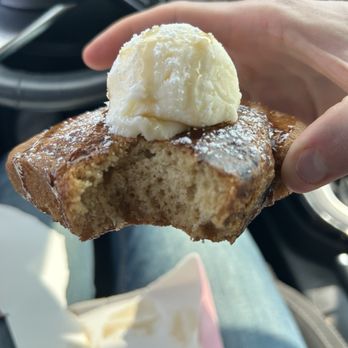 Crumbl - Smithfield - Bakeries Near Me - Smithfield, Rhode Island Crumbl - Smithfield - Bakeries Near Me - Smithfield, Rhode Island