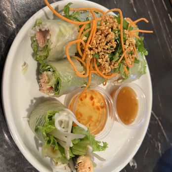 Pho Momma - Sizzle butter salmon roll - Noodles Near Me - Sacramento, California