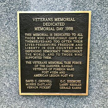Veterans Park - Dedication Plaque - Parks Near Me - Gardner, Kansas