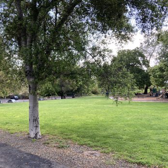 Belgatos Park - The large grassy area and playground in the upper right hand corner - Hiking Near Me - Los Gatos, California Belgatos Park - The large grassy area and playground in the upper right hand corner - Hiking Near Me - Los Gatos, California