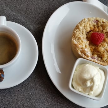 Skelligs Chocolate - Espresso + fruit crumble yum - Chocolatiers & Shops Near Me - Ballinskelligs, Kentucky