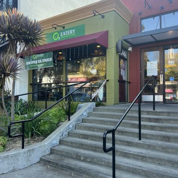 O2 Eatery - Outside - Breakfast & Brunch Near Me - Berkeley, California