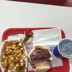 La Belle Poutine