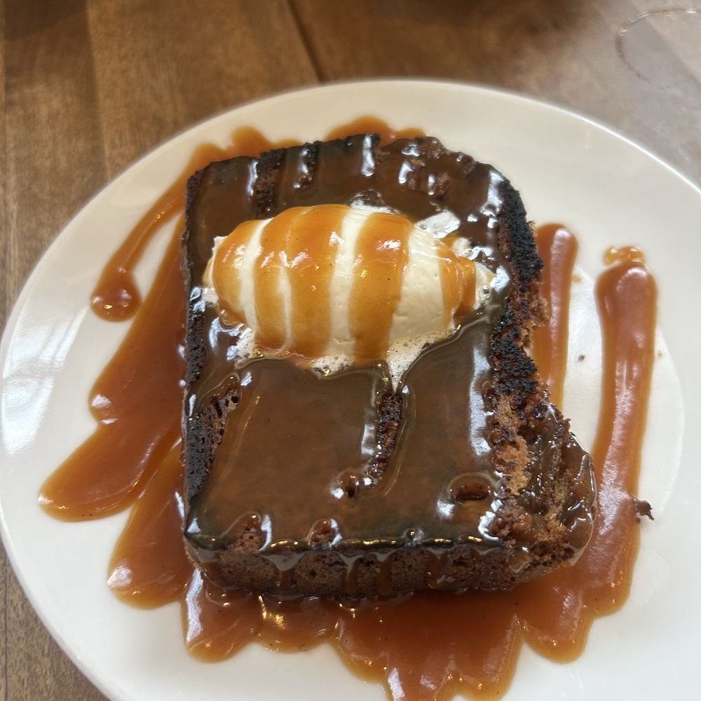 Manhattan Beach Post - Banana bread - New American Near Me - Manhattan Beach, California Manhattan Beach Post - Banana bread - New American Near Me - Manhattan Beach, California