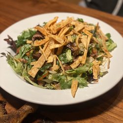 Bandits' Grill & Bar - Bandito Taco Salad