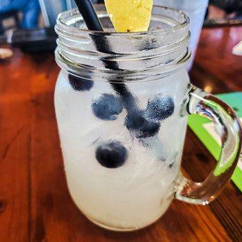 The Tipsy Oak - Blueberry Lemonade - Gastropubs Near Me - Arlington, Texas The Tipsy Oak - Blueberry Lemonade - Gastropubs Near Me - Arlington, Texas