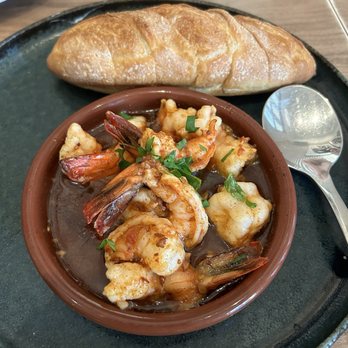 El Cielo - Shrimp ajillo - Tapas Bars Near Me - Honolulu, Hawaii El Cielo - Shrimp ajillo - Tapas Bars Near Me - Honolulu, Hawaii