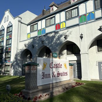 Castle Inn & Suites - Street view - Hotels Near Me - Anaheim, California