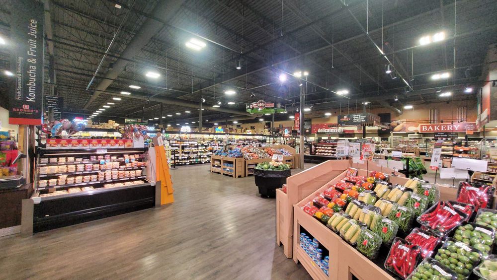 Redner's Fresh Market Logo