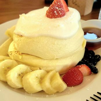 Fluffy Fluffy Dessert Cafe - Signature Premium Souffle Pancakes - Desserts Near Me - Orlando, Florida Fluffy Fluffy Dessert Cafe - Signature Premium Souffle Pancakes - Desserts Near Me - Orlando, Florida
