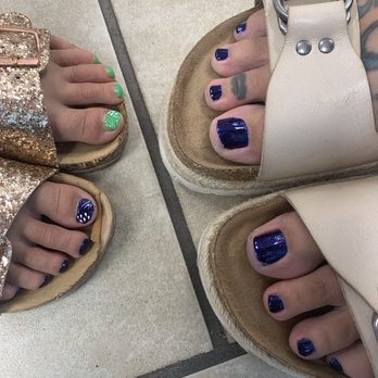 AnB Nails - Nail Salons Near Me - Portales, New Mexico