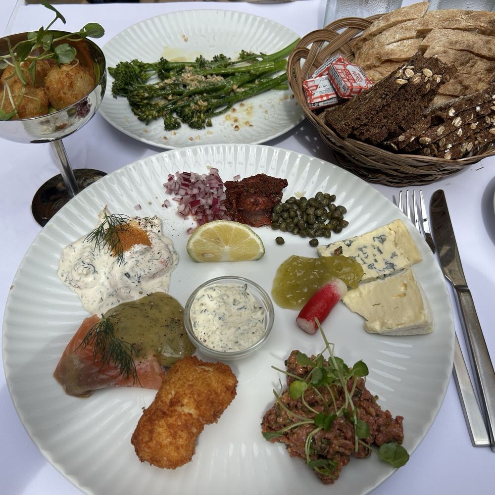 Restaurant Zeleste - Danish Near Me - Copenhagen, 84 Restaurant Zeleste - Danish Near Me - Copenhagen, 84