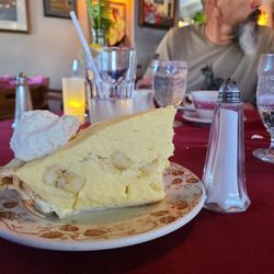Banana cream pie
