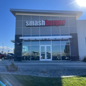 Smashburger - Entrance - Burgers Near Me - Lehi, Utah