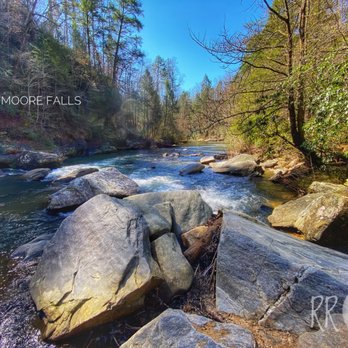 Riley Moore Falls - Hiking Near Me - Westminster, South Carolina Riley Moore Falls - Hiking Near Me - Westminster, South Carolina