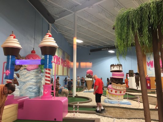 Crave Golf Club 50 Photos 41 Reviews Mini Golf 2925 Pkwy Pigeon Forge Tn Phone Number Yelp