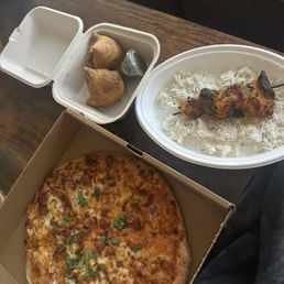 Tandoori Chicken Pizza