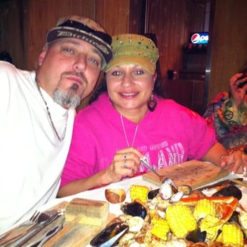 The Crab Pot - Enjoying the Westport - Seafood Near Me - Long Beach, California The Crab Pot - Enjoying the Westport - Seafood Near Me - Long Beach, California